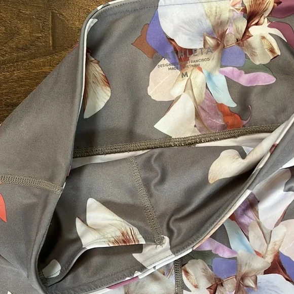 Athleta leggings - Picture 2 of 3